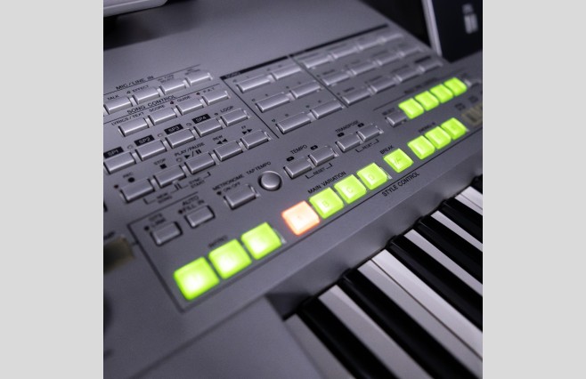 Used Yamaha Tyros 2 Keyboard With MS02 Speakers (SN:BRANO01114) - Image 9